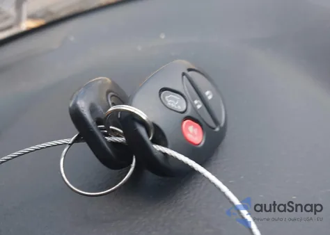 2012 Toyota Highlander Base V6 z USA, uszkodzony, nr VIN 5TDZK3EH7CS070579